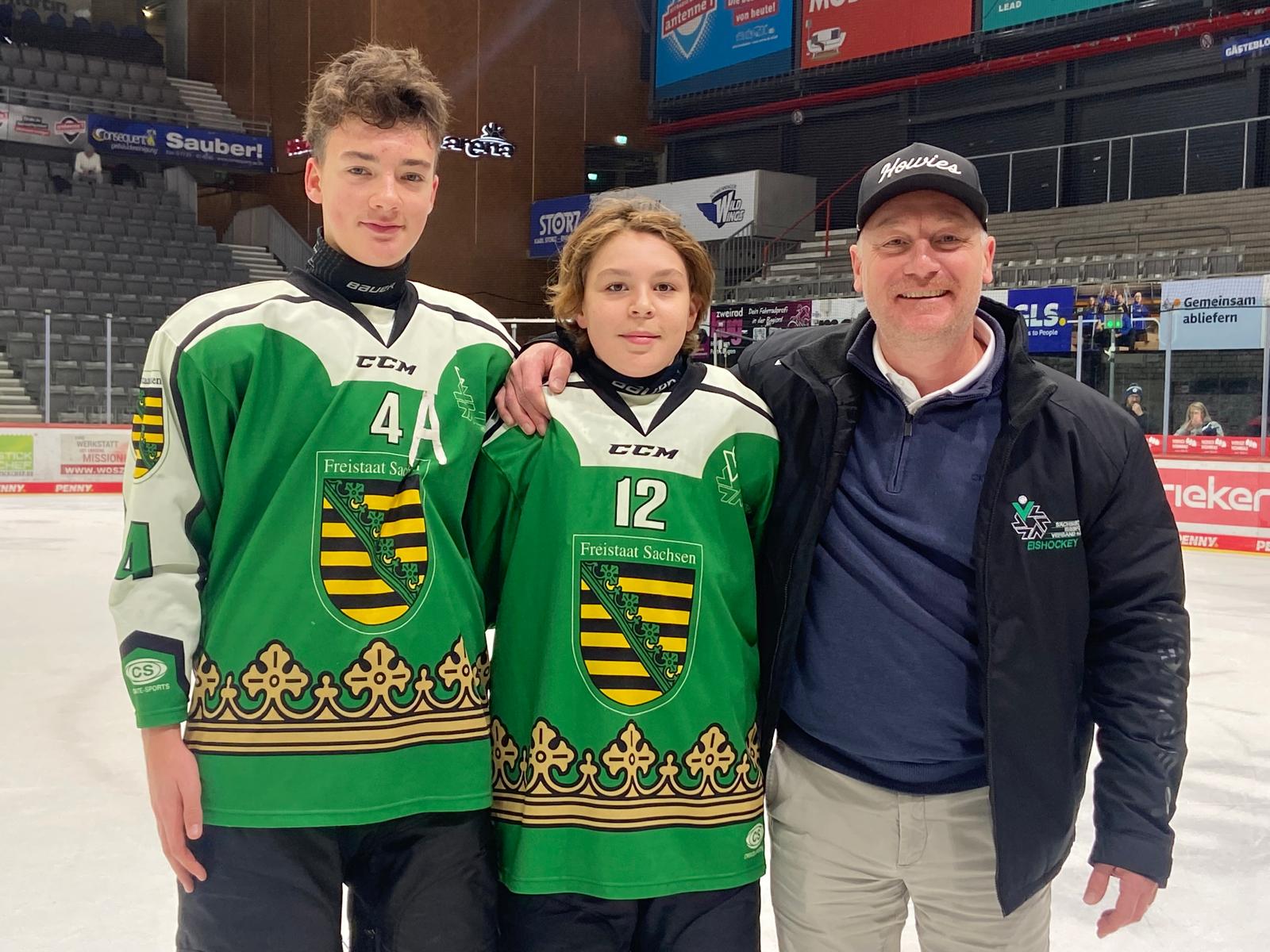 Zwei Hallenser bei intern. U14 Turnier